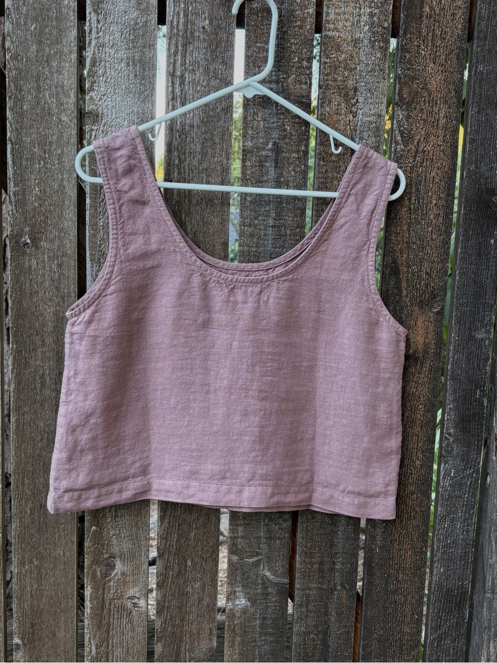 Menique Ana 100% Linen Crop Top In Faded Rose Sz S